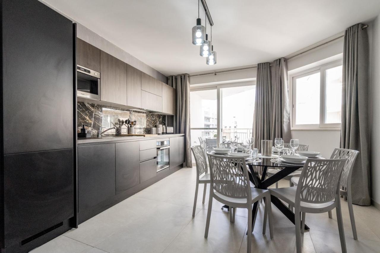 Brand New 3Br Apartment Close To All Amenities Сент-Полс-Бей Экстерьер фото